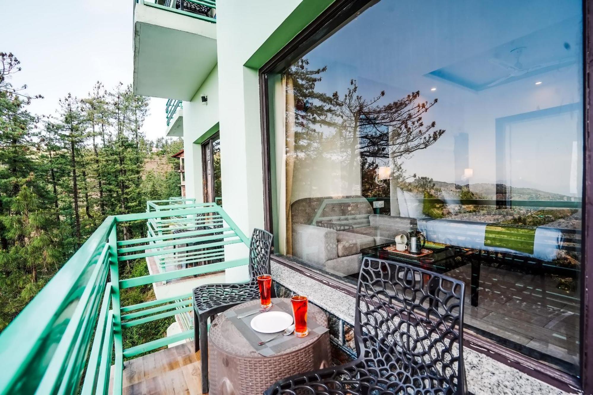 Nature Valley View Resort Mashobra !! Luxury Choice !! Gaming Zone !! Open Terrace !! Big Parking Shimla Exterior photo